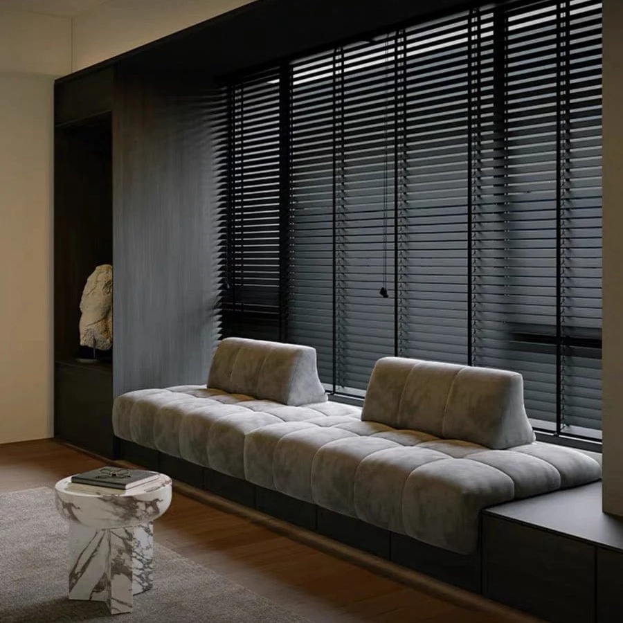 Dennis Bay Window Sofa