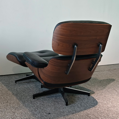 Eames Lounge Chair view 7