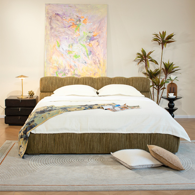 Tufty Puff Bed view 2